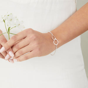 Tear drop interlinked silver bracelet