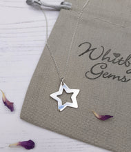Load image into Gallery viewer, Chunky silver star pendant