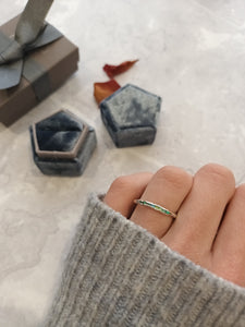 Opal hidden ring teal