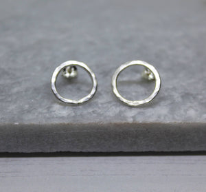 Small Circle Studs,Handmade Silver Discs,Circle Earrings,Silver Jewellery,Gift For Her,Handmade Jewellery,Handmade Jewlery,Minimal Earring