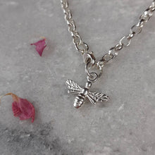 Load image into Gallery viewer, Bee bracelet