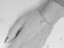 Load image into Gallery viewer, Bee bracelet