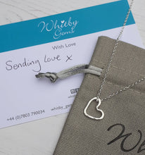 Load image into Gallery viewer, Open heart necklace